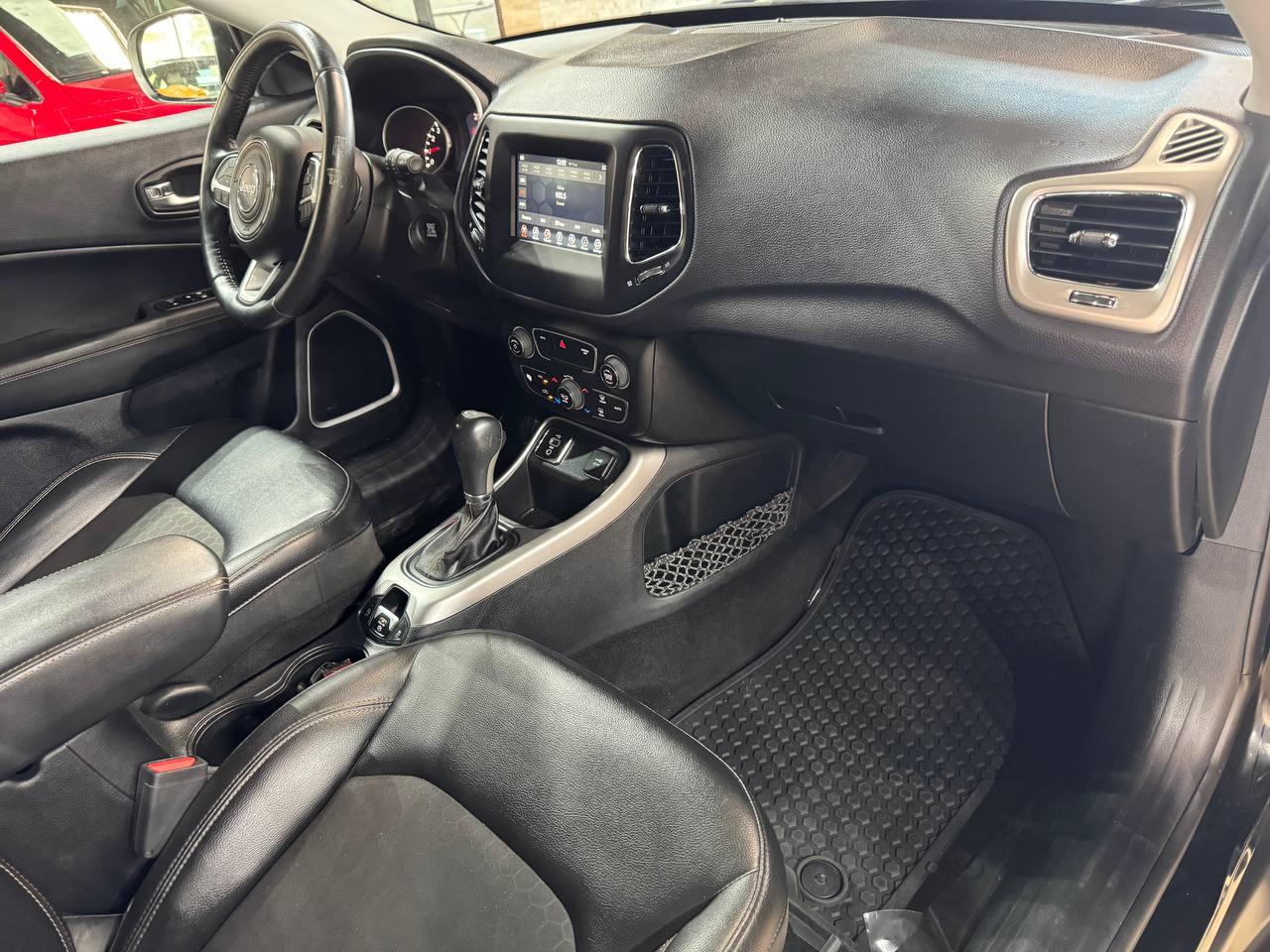 Jeep Compass Latitude FWD 2018