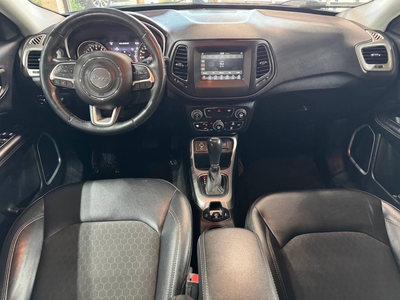 Jeep Compass Latitude FWD 2018