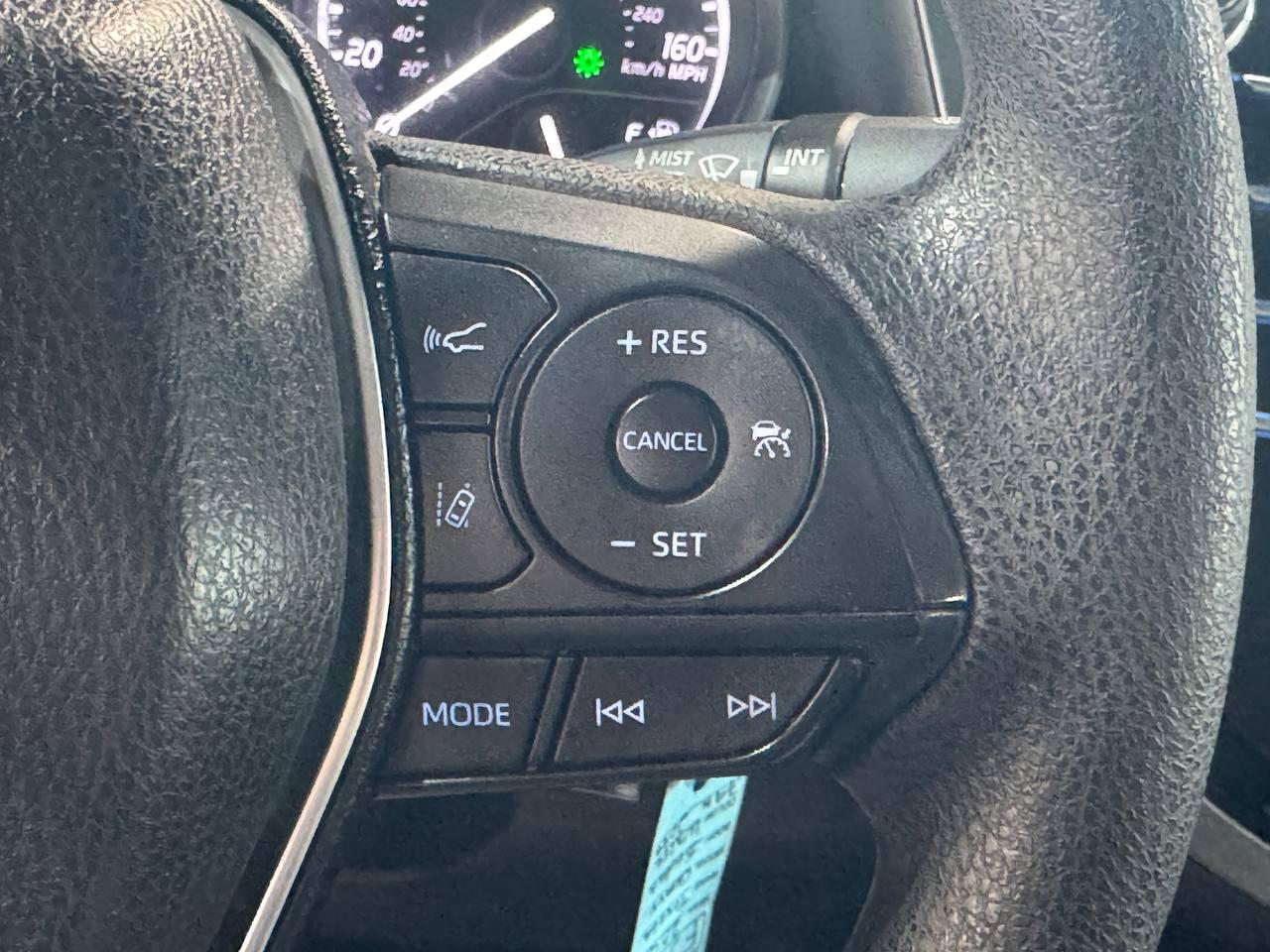 Toyota Camry LE Auto (Natl) 2018