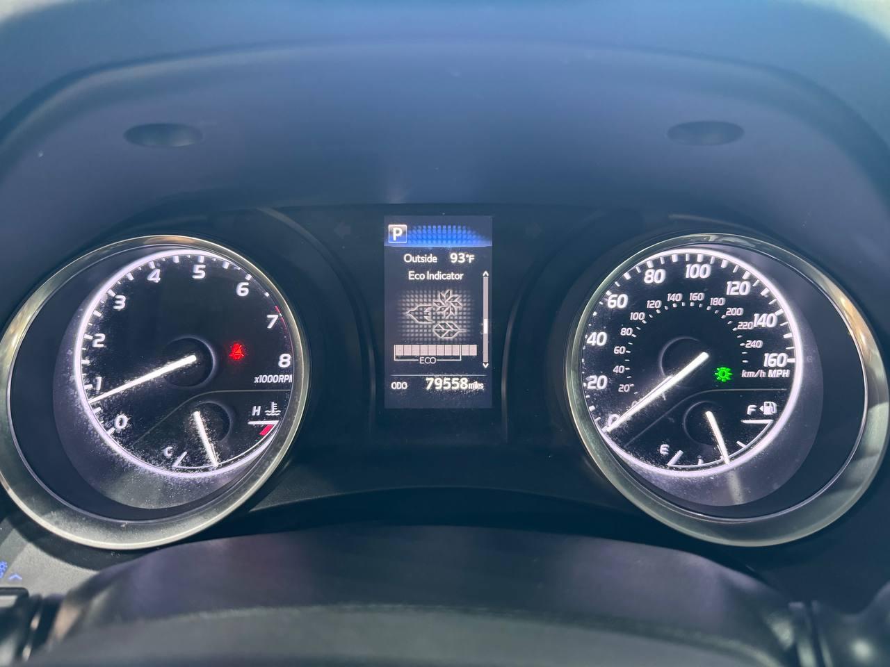 Toyota Camry LE Auto (Natl) 2018
