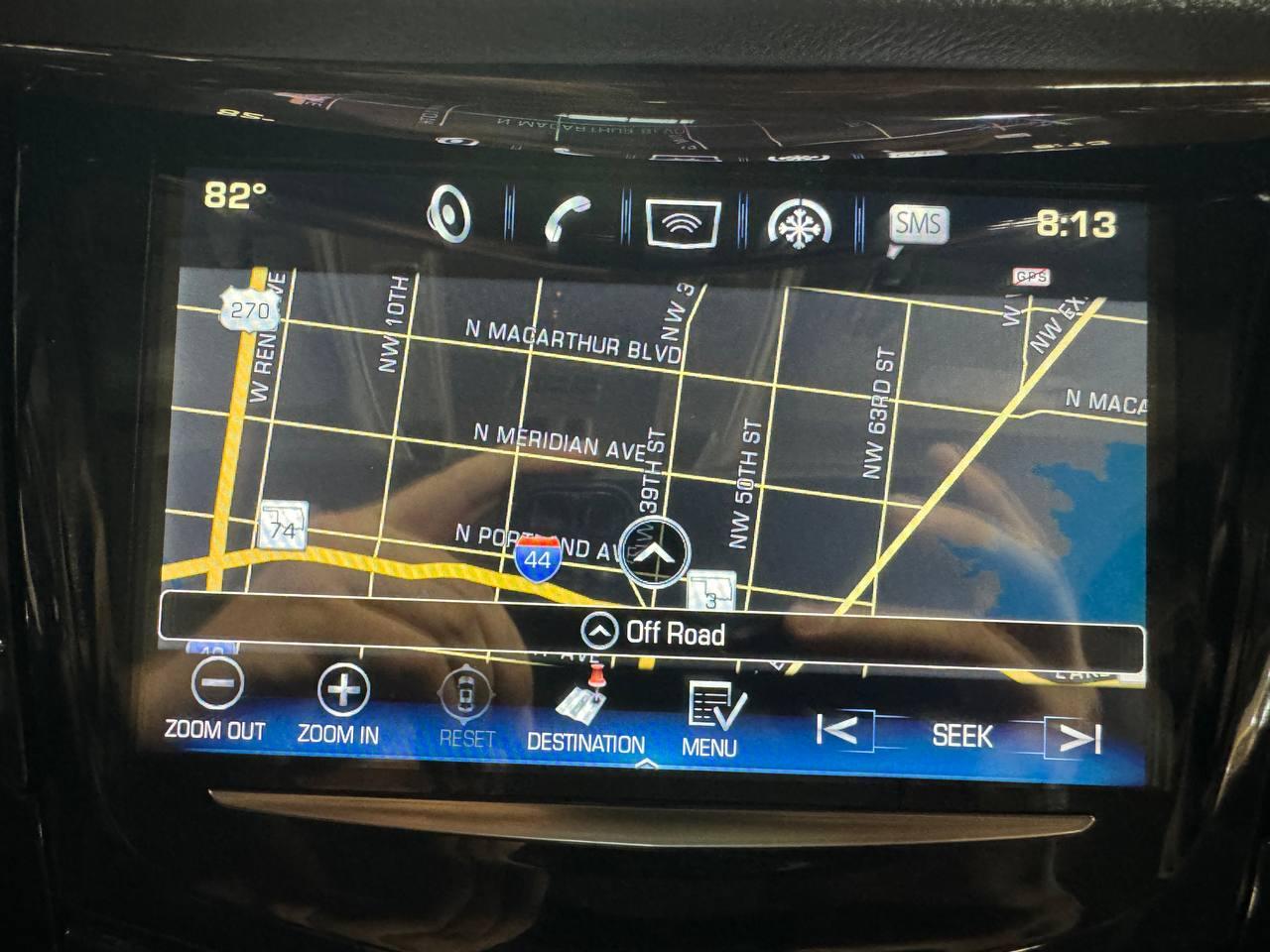 Cadillac Escalade ESV 4WD 4dr Luxury 2017