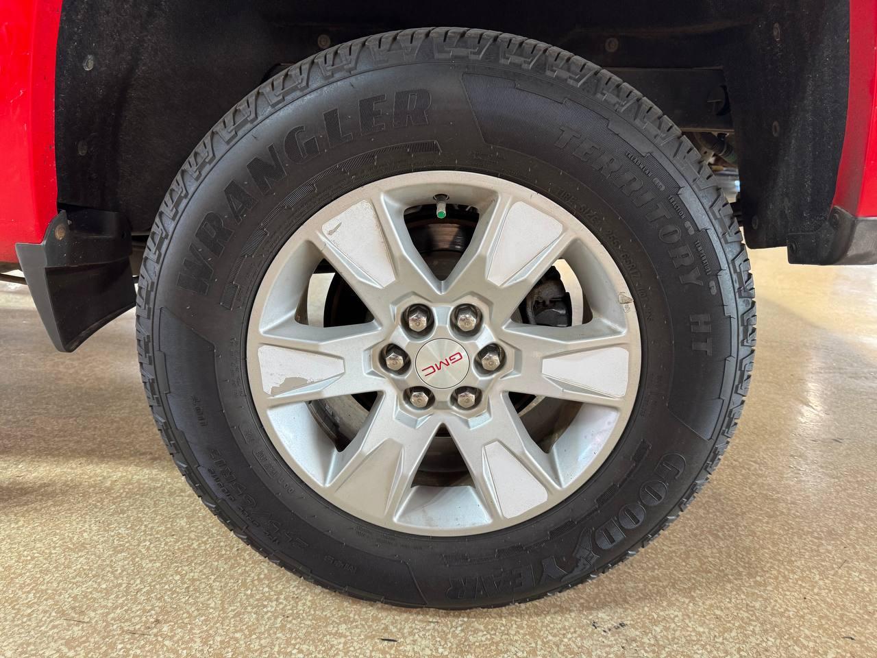 GMC Canyon 2WD Crew Cab 128.3" SLE 2016