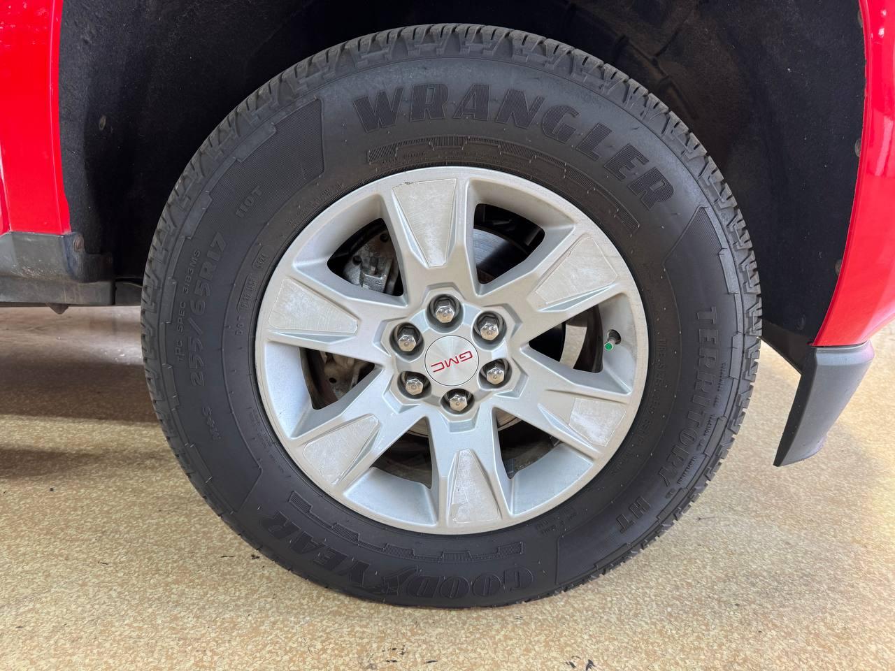 GMC Canyon 2WD Crew Cab 128.3" SLE 2016