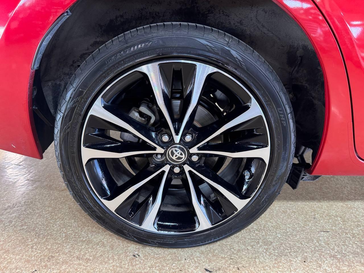 Toyota Corolla XLE CVT (Natl) 2019