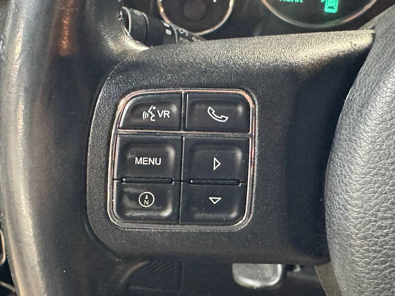 Jeep Wrangler Unlimited 4WD 4dr Sahara 2014