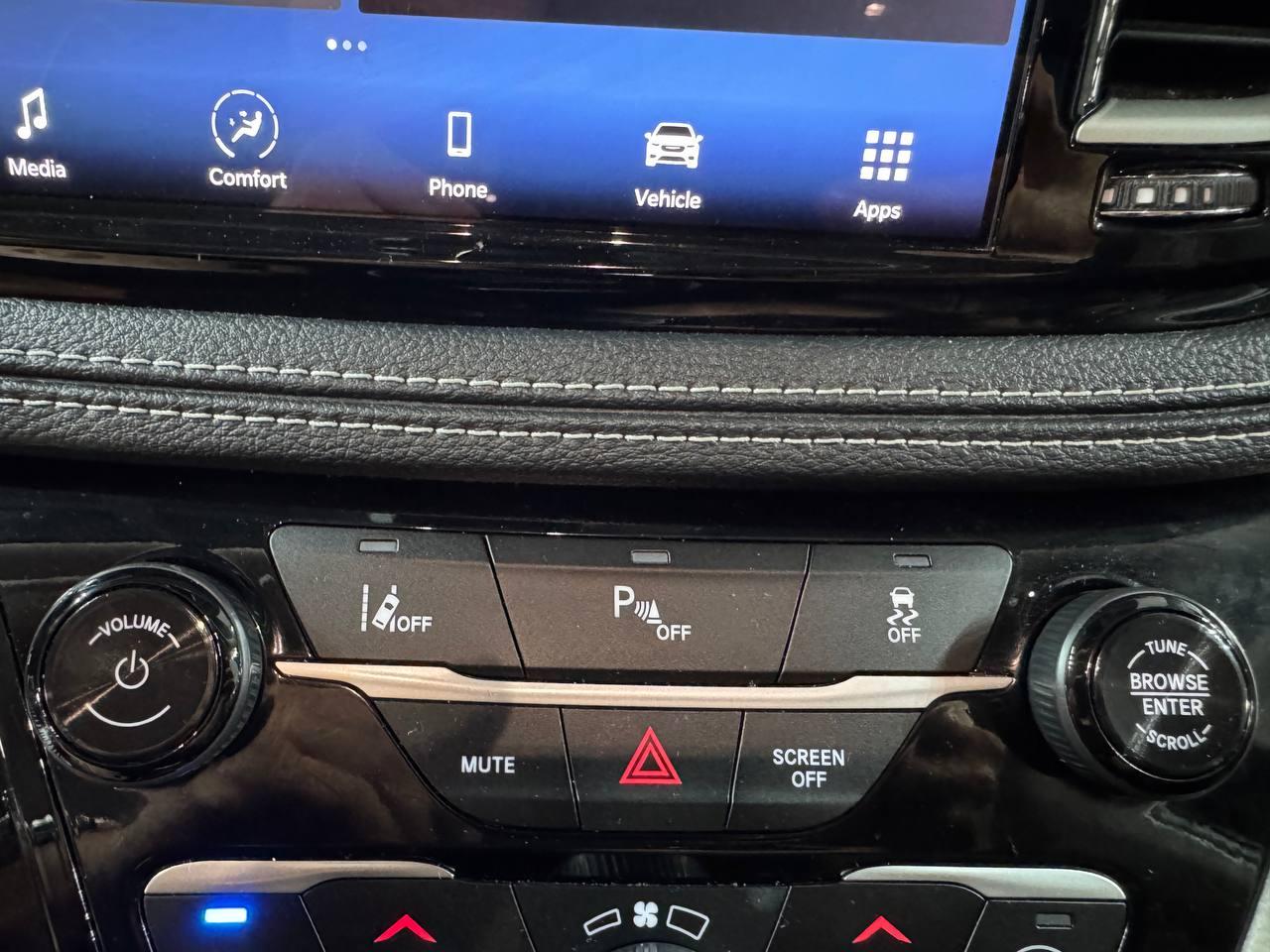 Chrysler Pacifica Hybrid Touring L FWD 2023