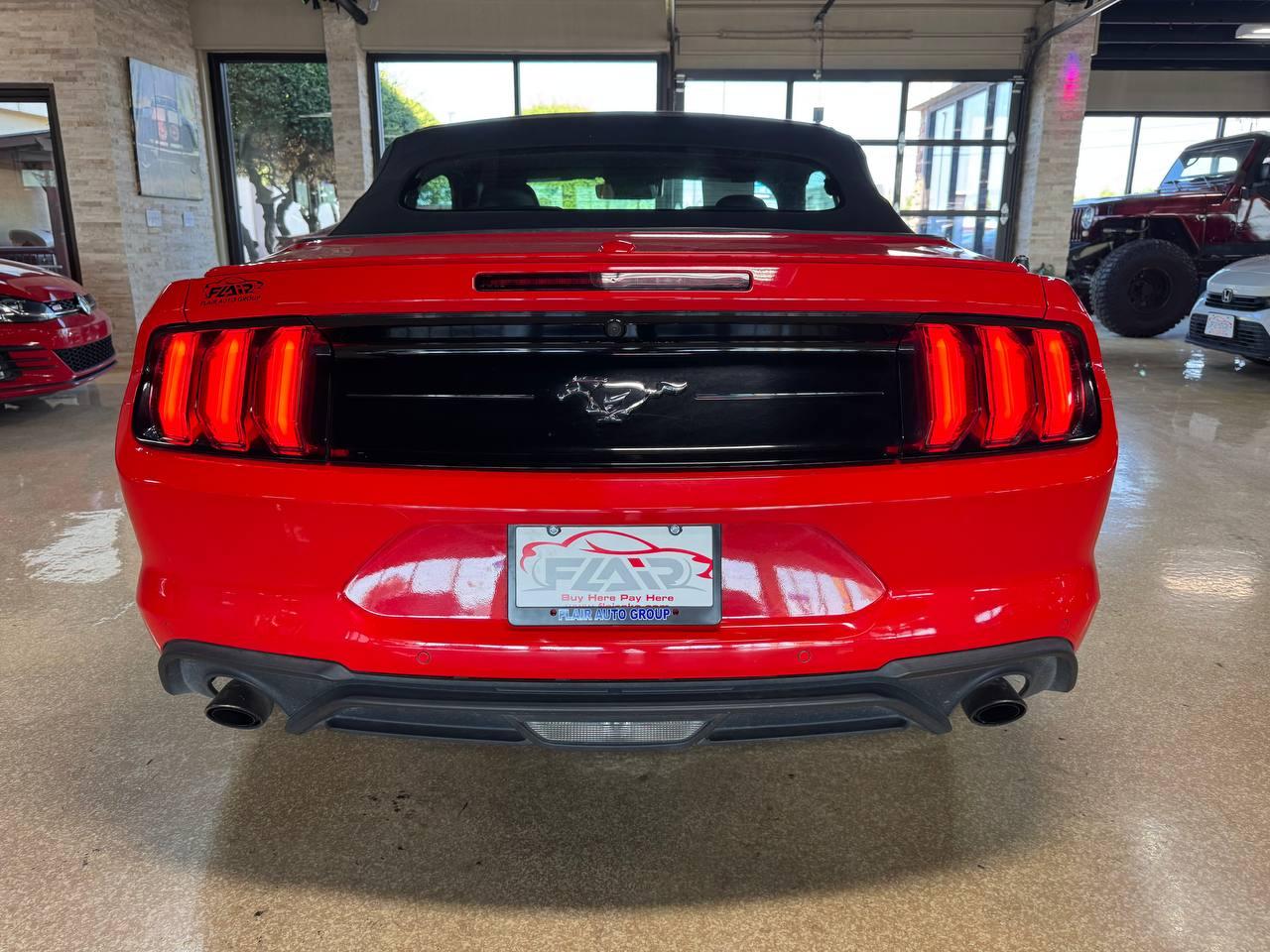 Ford Mustang EcoBoost Convertible 2023