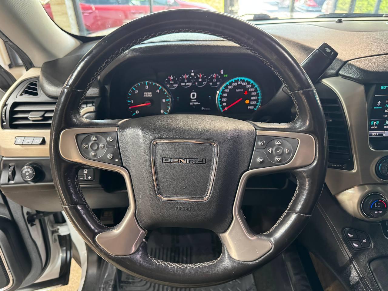 GMC Yukon 2WD 4dr Denali 2018