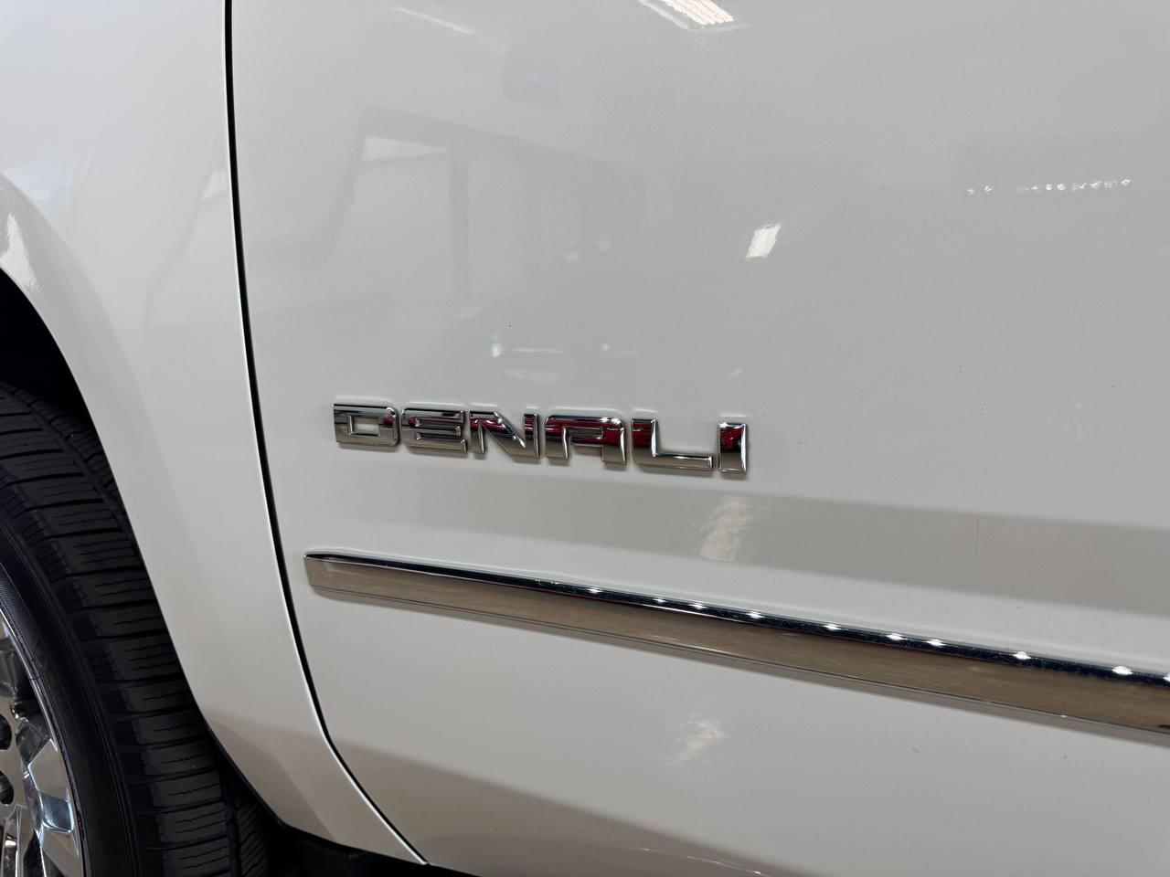 GMC Yukon 2WD 4dr Denali 2018