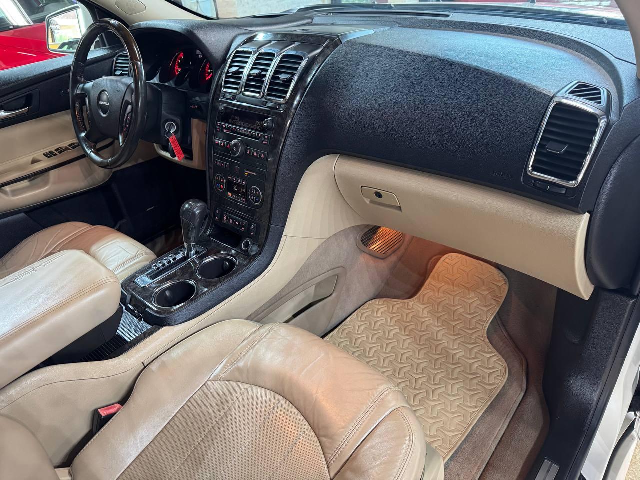 GMC Acadia AWD 4dr Denali 2012