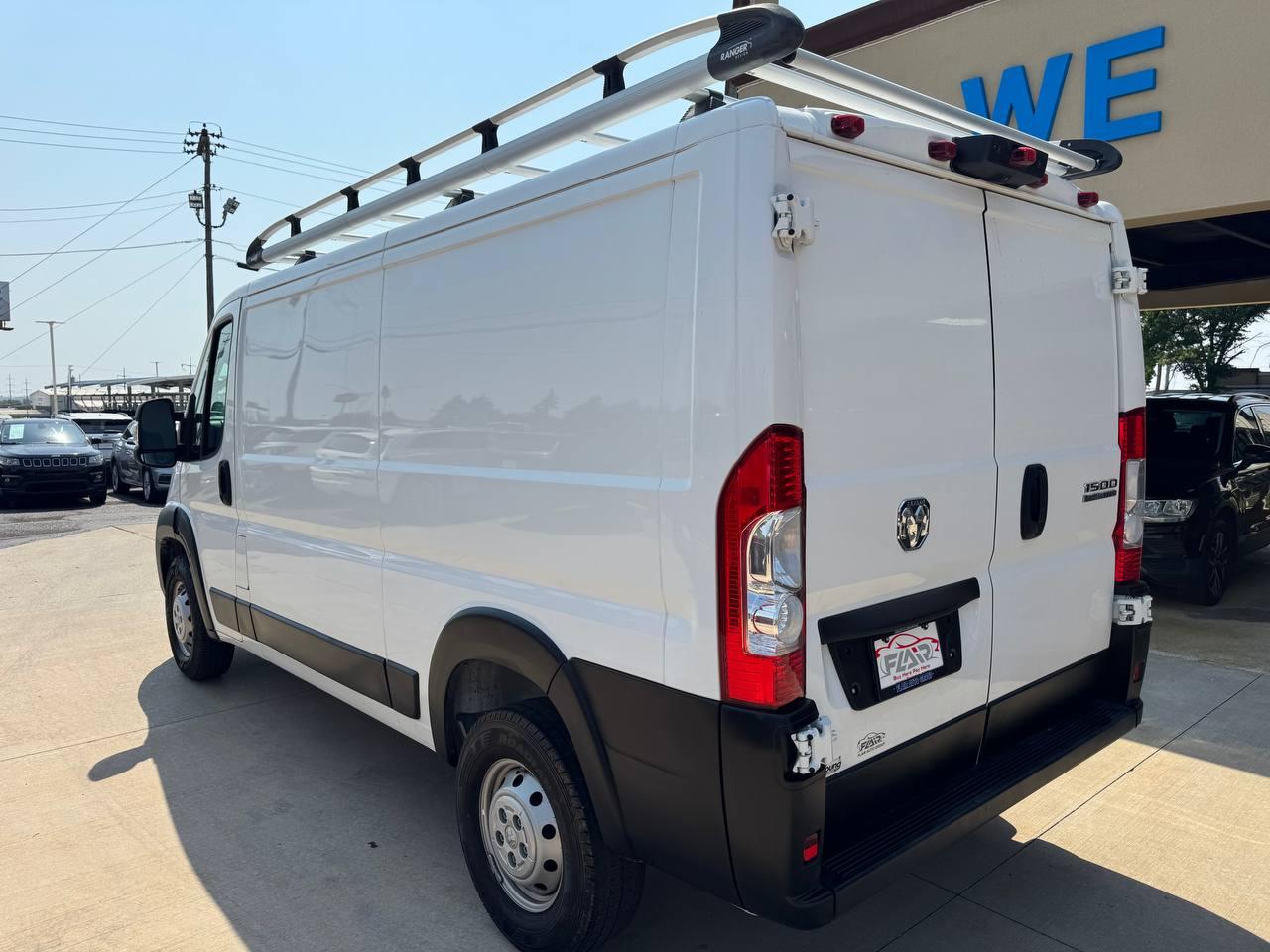 RAM ProMaster Cargo Van 1500 Low Roof 136" WB 2023