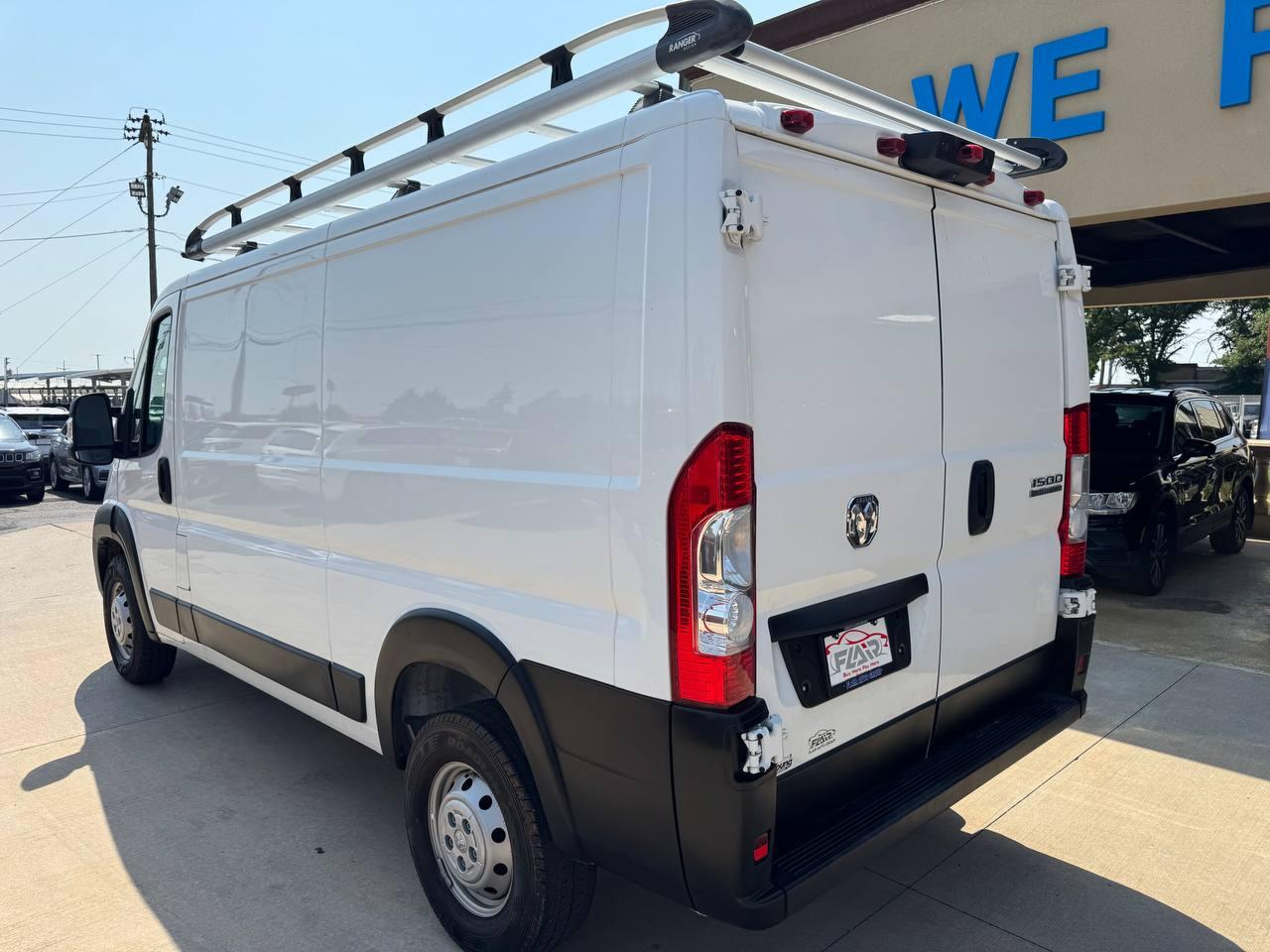 RAM ProMaster Cargo Van 1500 Low Roof 136" WB 2023
