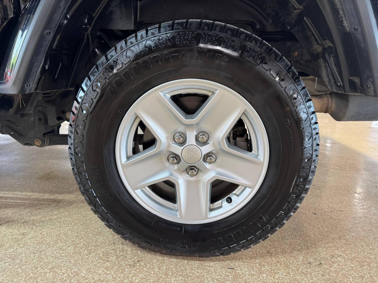 Jeep Gladiator Sport S 4x4 2021