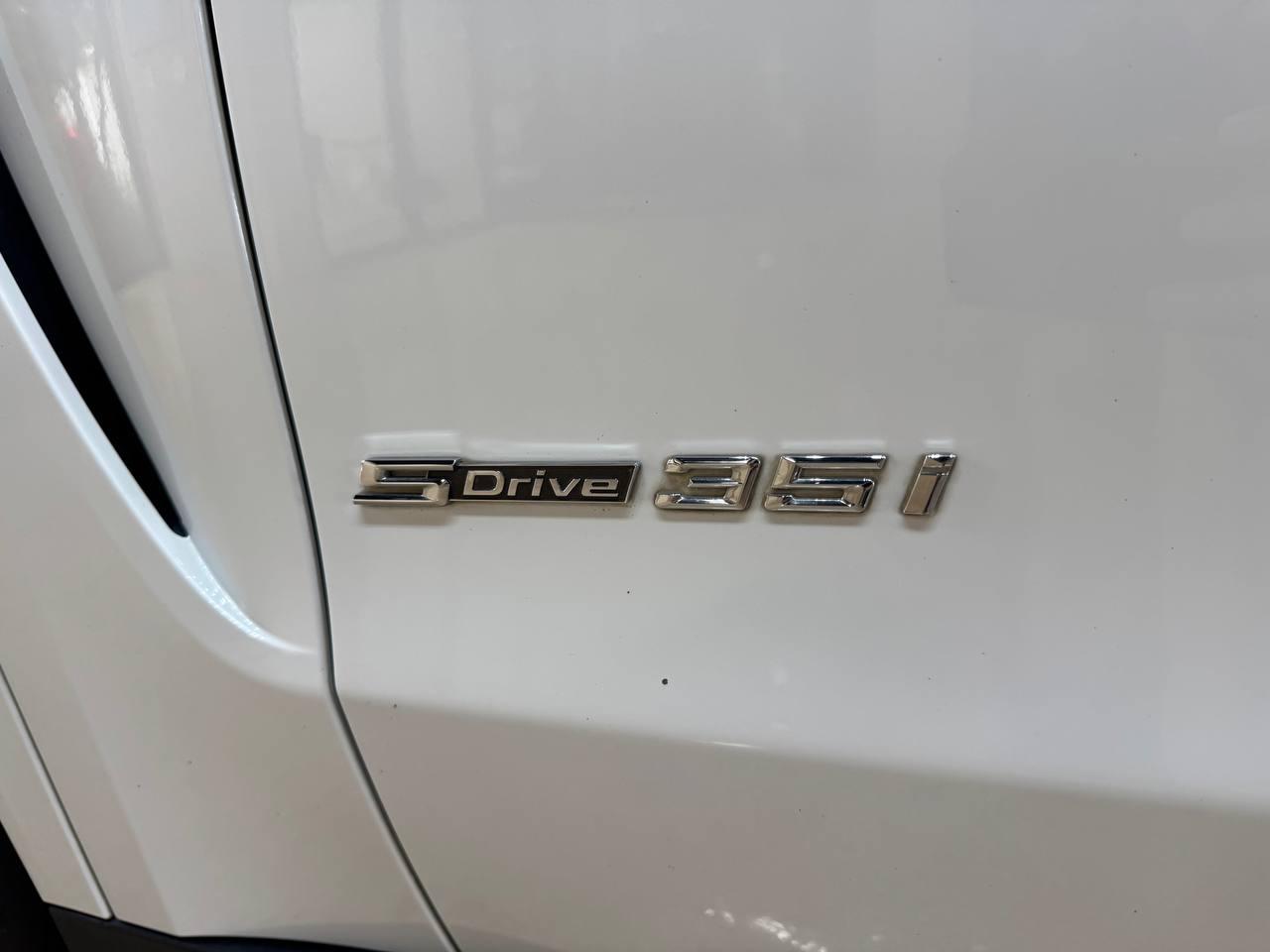 BMW X5 sDrive35i Sports Activity Vehicle 2018