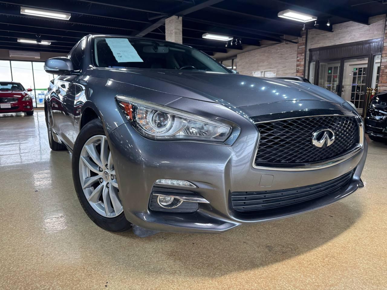  2016 INFINITI Q50 2.0t Premium RWD   
