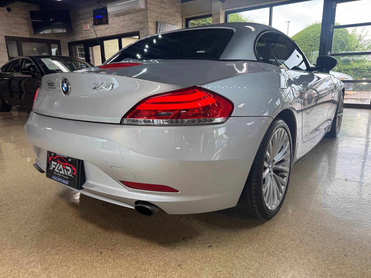BMW Z4 2dr Roadster sDrive35i 2009