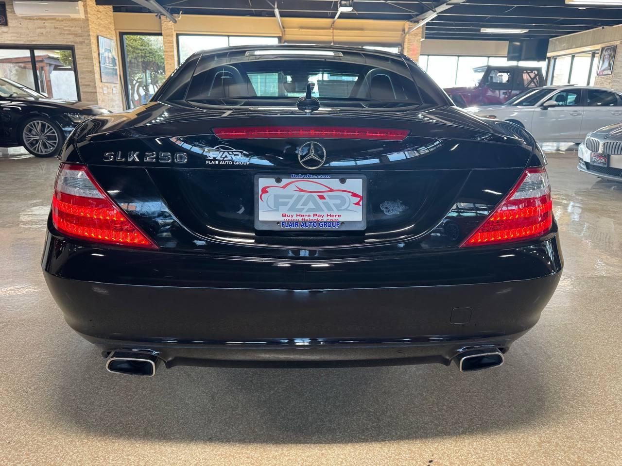 Mercedes-Benz SLK-Class 2dr Roadster SLK 250 2013