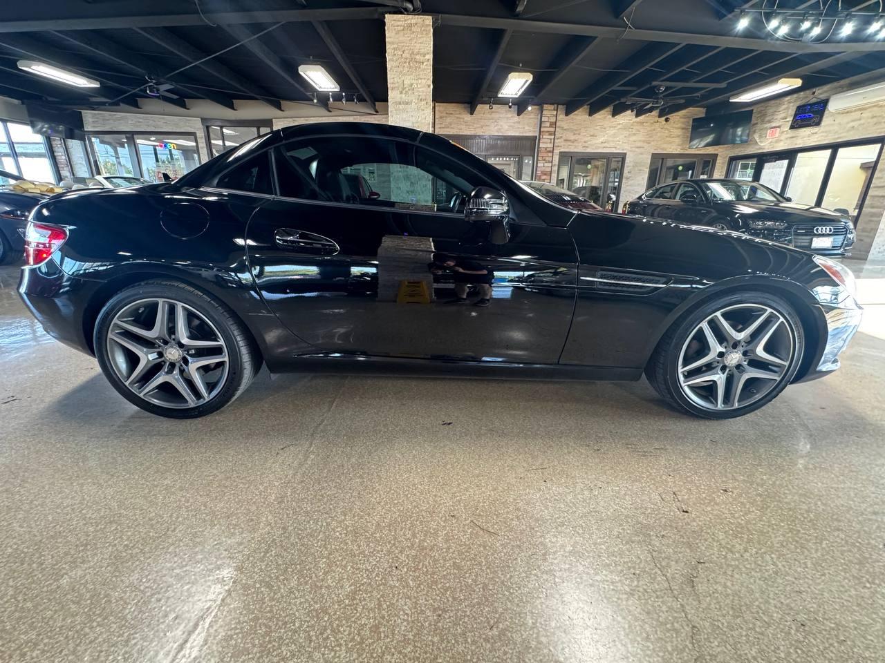 Mercedes-Benz SLK-Class 2dr Roadster SLK 250 2013