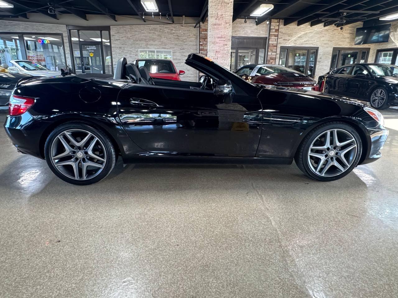Mercedes-Benz SLK-Class 2dr Roadster SLK 250 2013