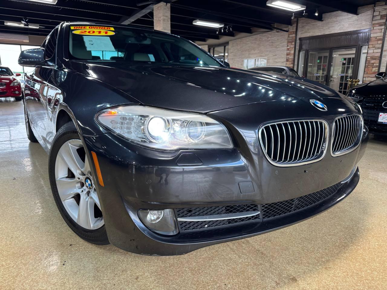 2011 BMW 5 Series 4dr Sdn 528i RWD