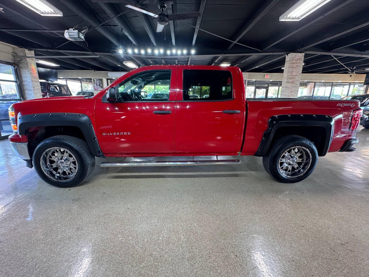 Chevrolet Silverado 1500 4WD Crew Cab 143.5" LT w/1LT 2014