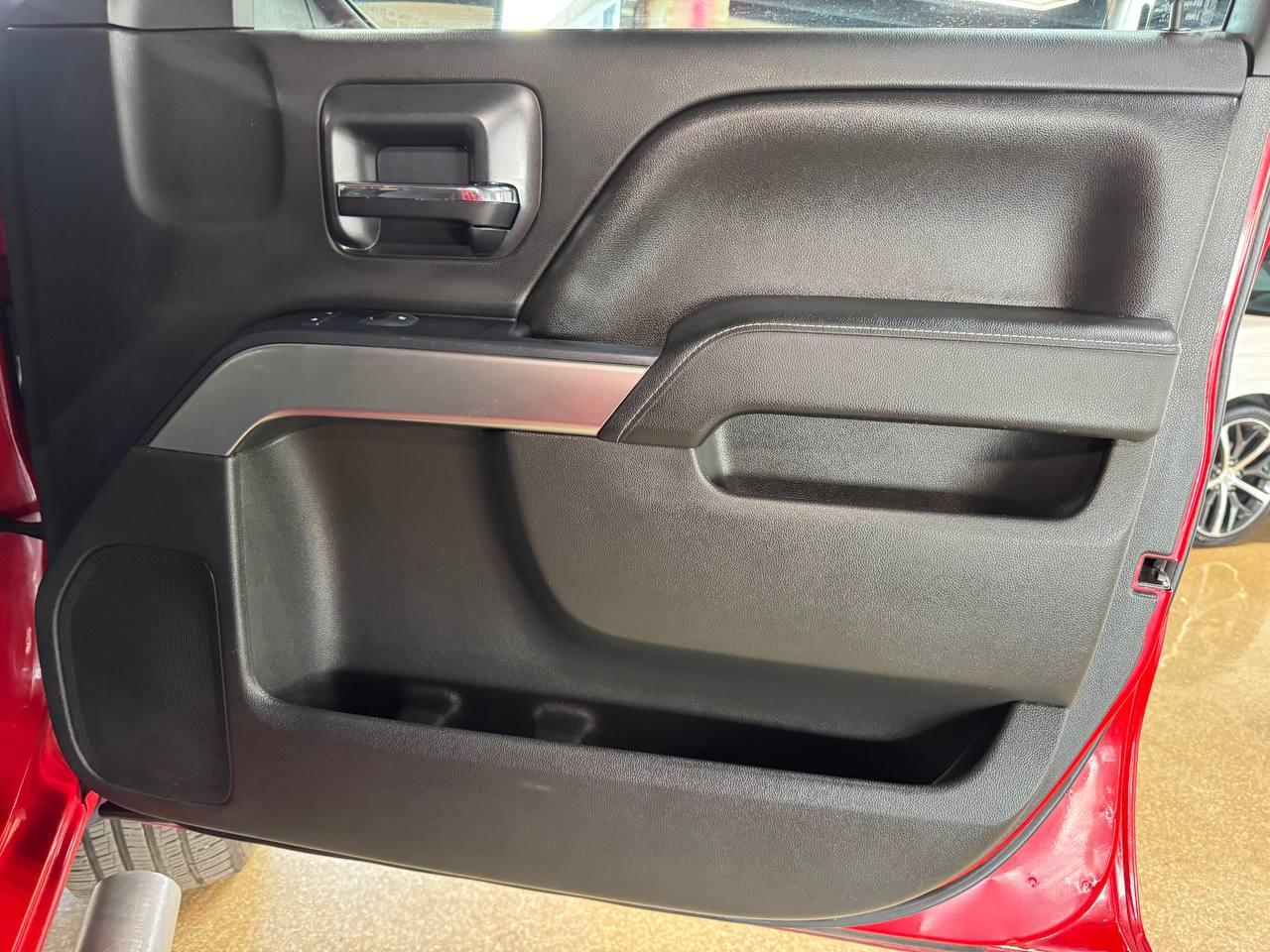 Chevrolet Silverado 1500 4WD Crew Cab 143.5" LT w/1LT 2014