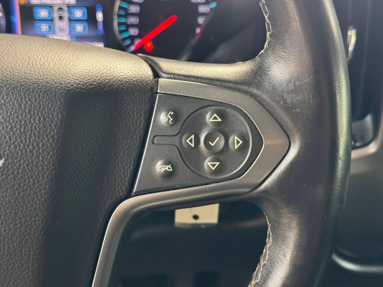 Chevrolet Silverado 1500 4WD Crew Cab 143.5" LT w/1LT 2014