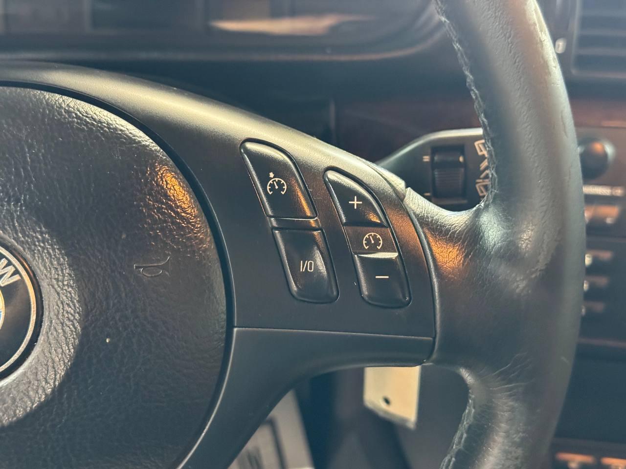 BMW 330Ci photo 17
