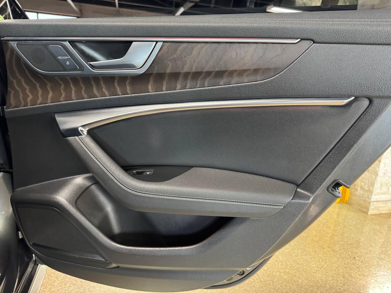 Audi A7 Prestige 55 TFSI quattro 2019
