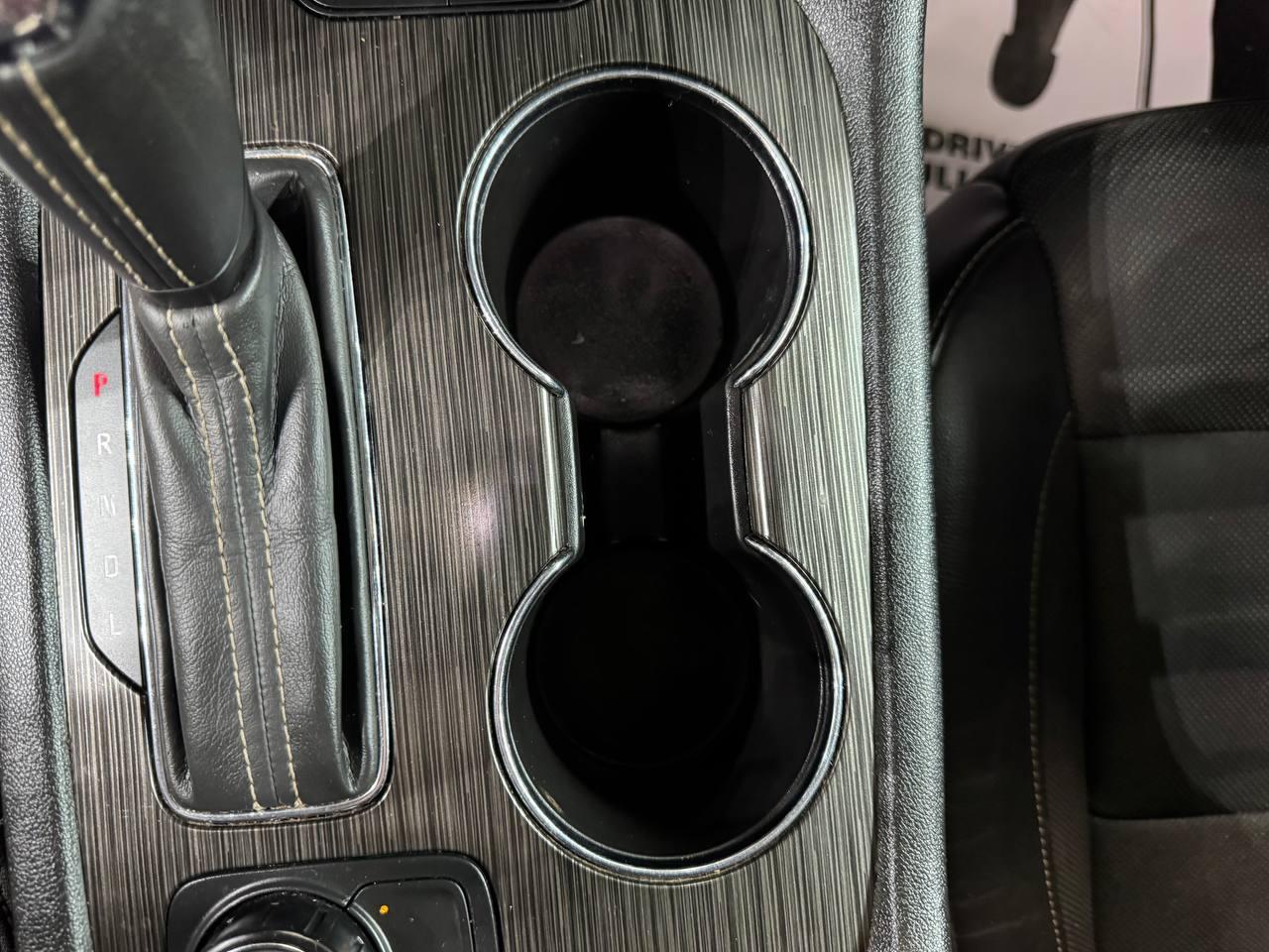 GMC Acadia FWD 4dr SLT w/SLT-1 2019
