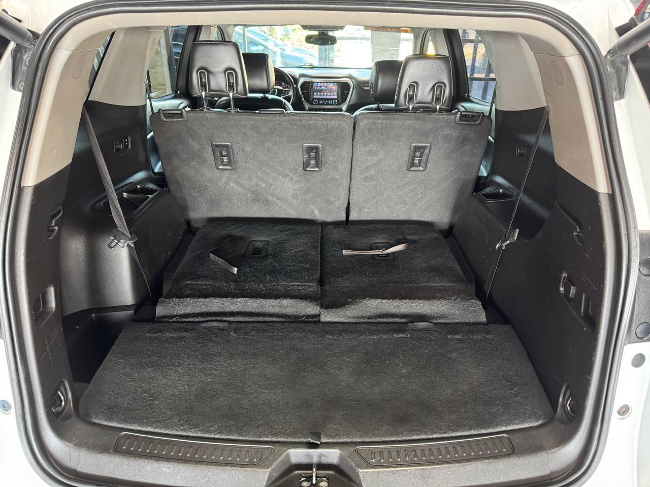 GMC Acadia FWD 4dr SLT w/SLT-1 2019