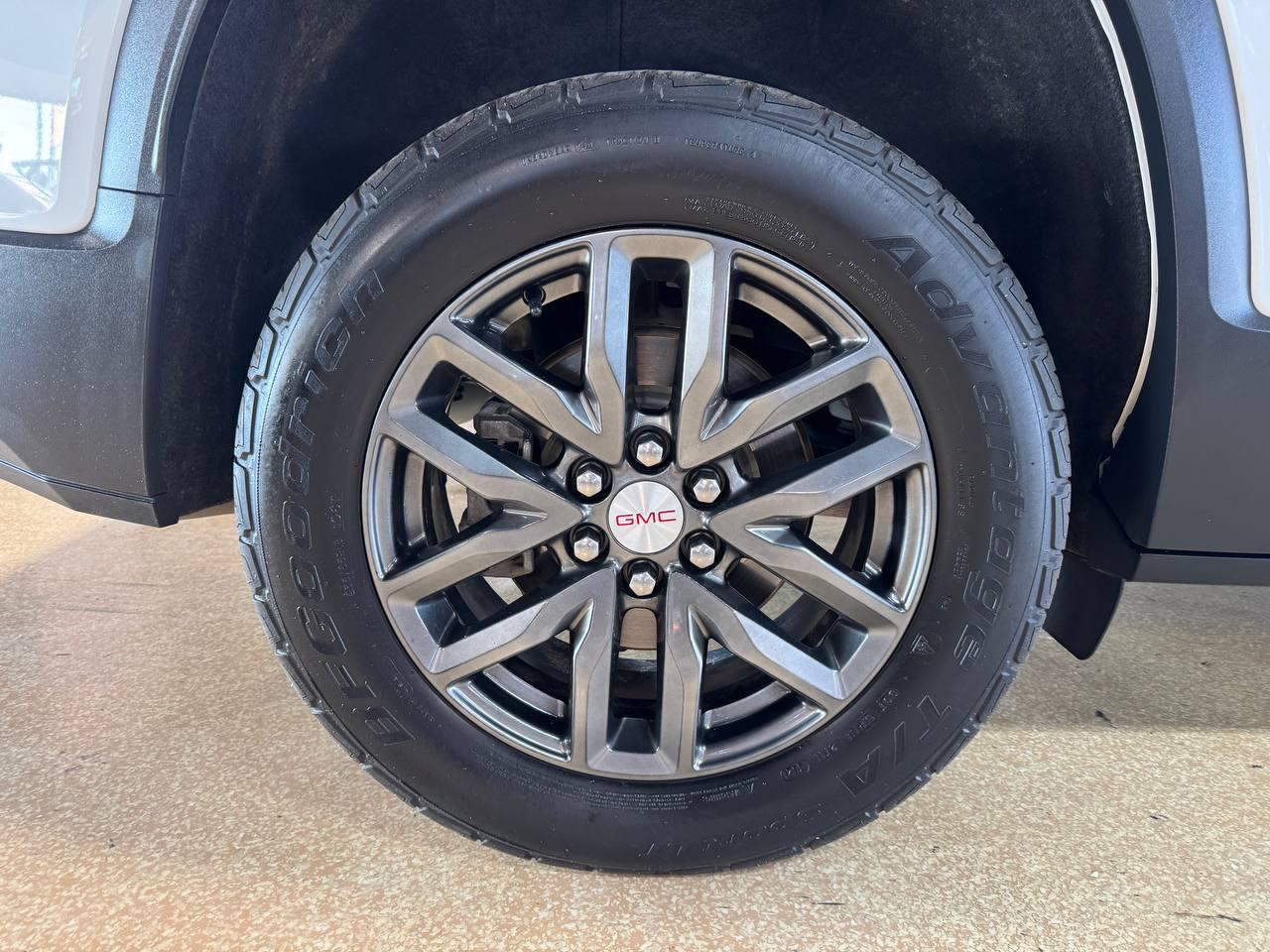 GMC Acadia FWD 4dr SLT w/SLT-1 2019