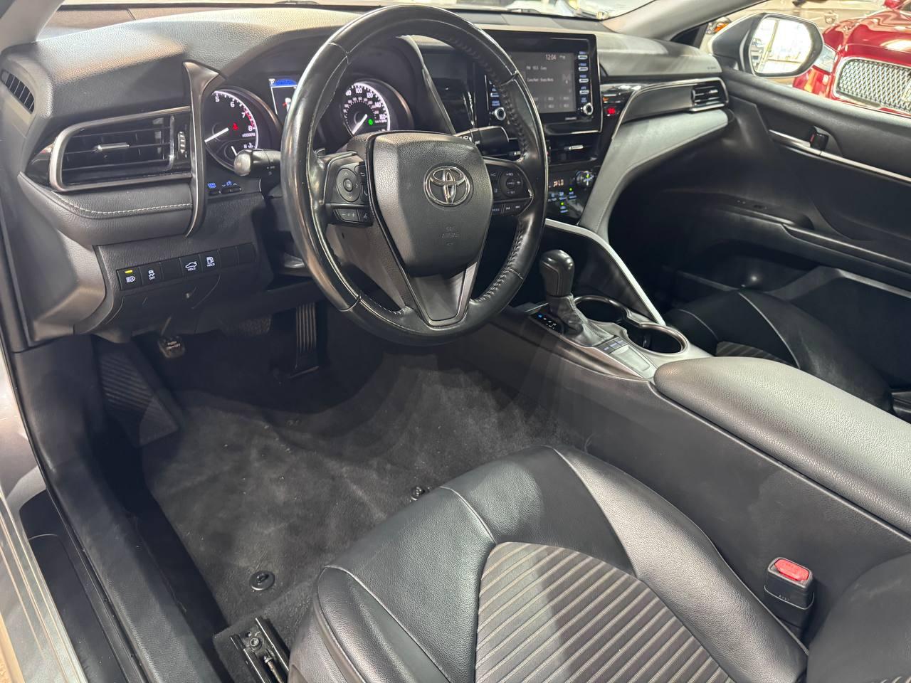 Toyota Camry SE Auto (Natl) 2023