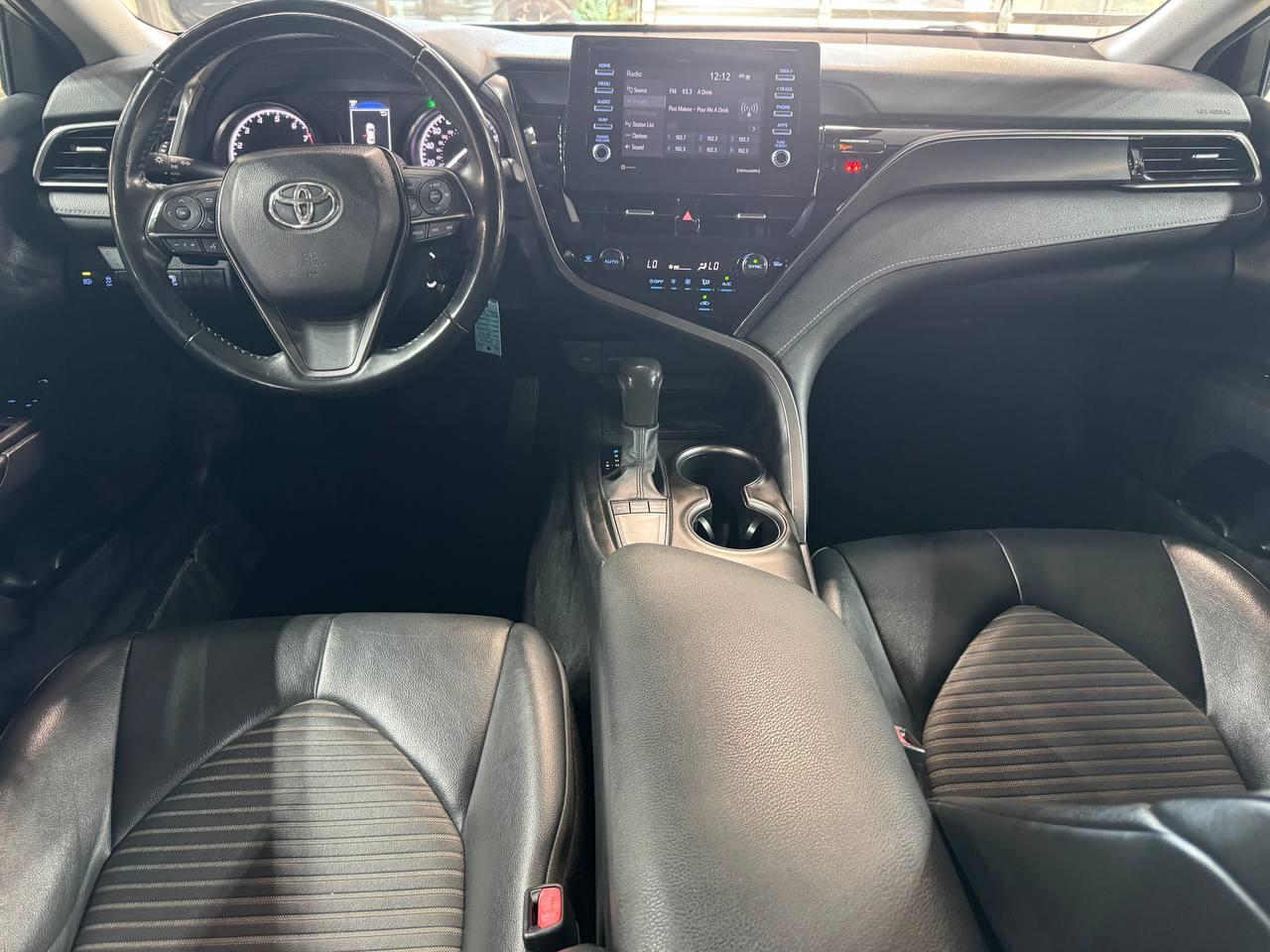 Toyota Camry SE Auto (Natl) 2023