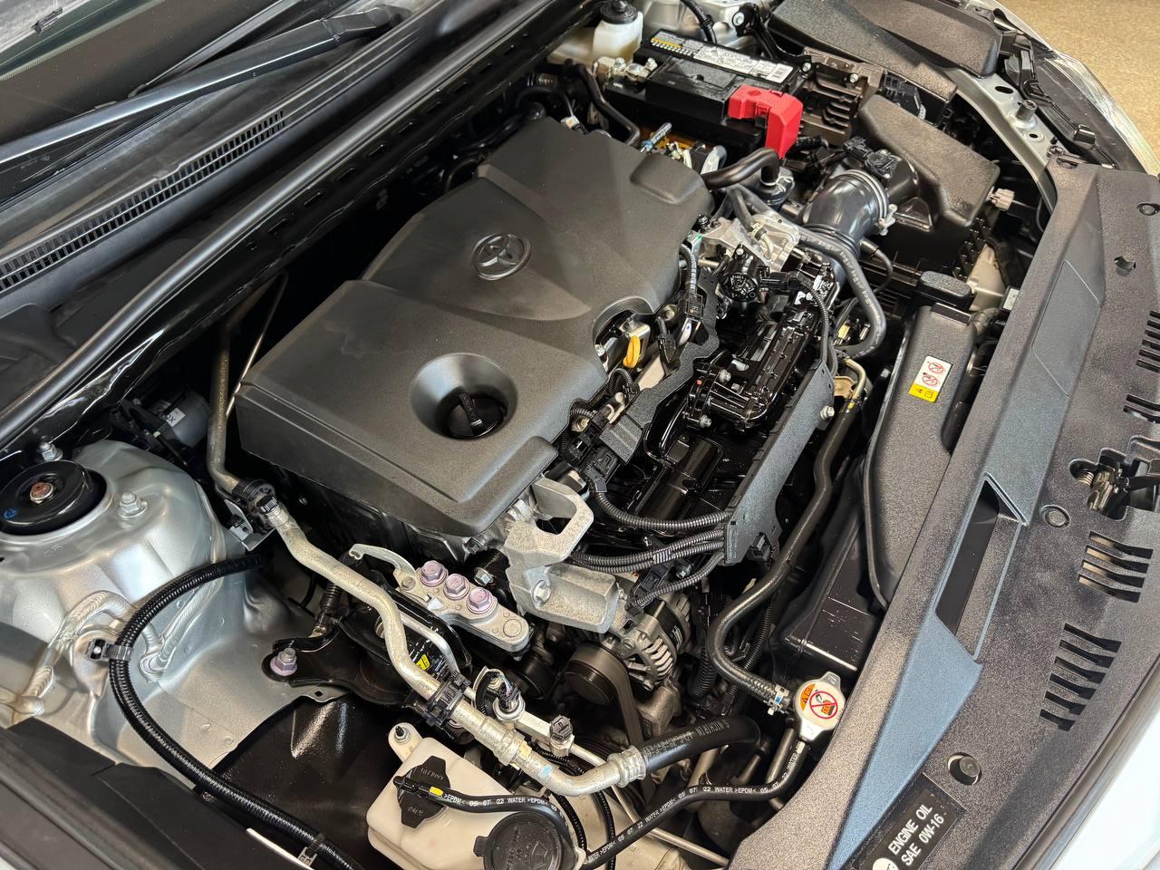 Toyota Camry SE Auto (Natl) 2023
