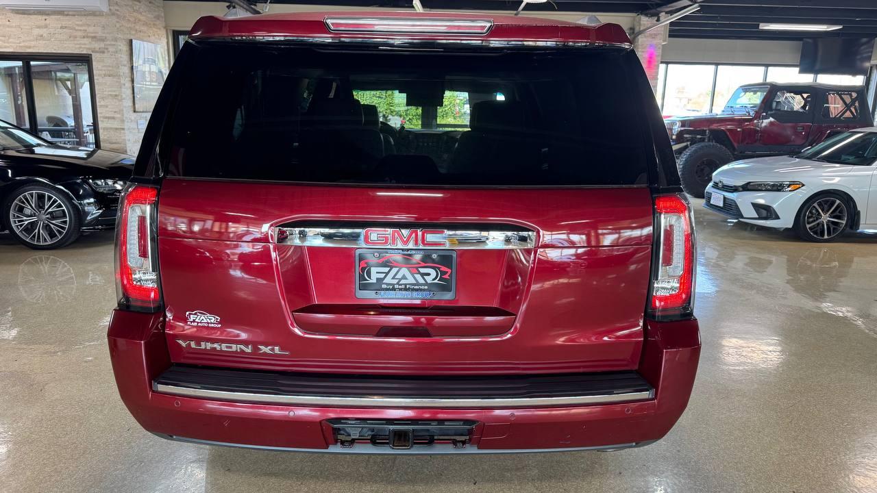 GMC Yukon XL 4WD 4dr Denali 2016