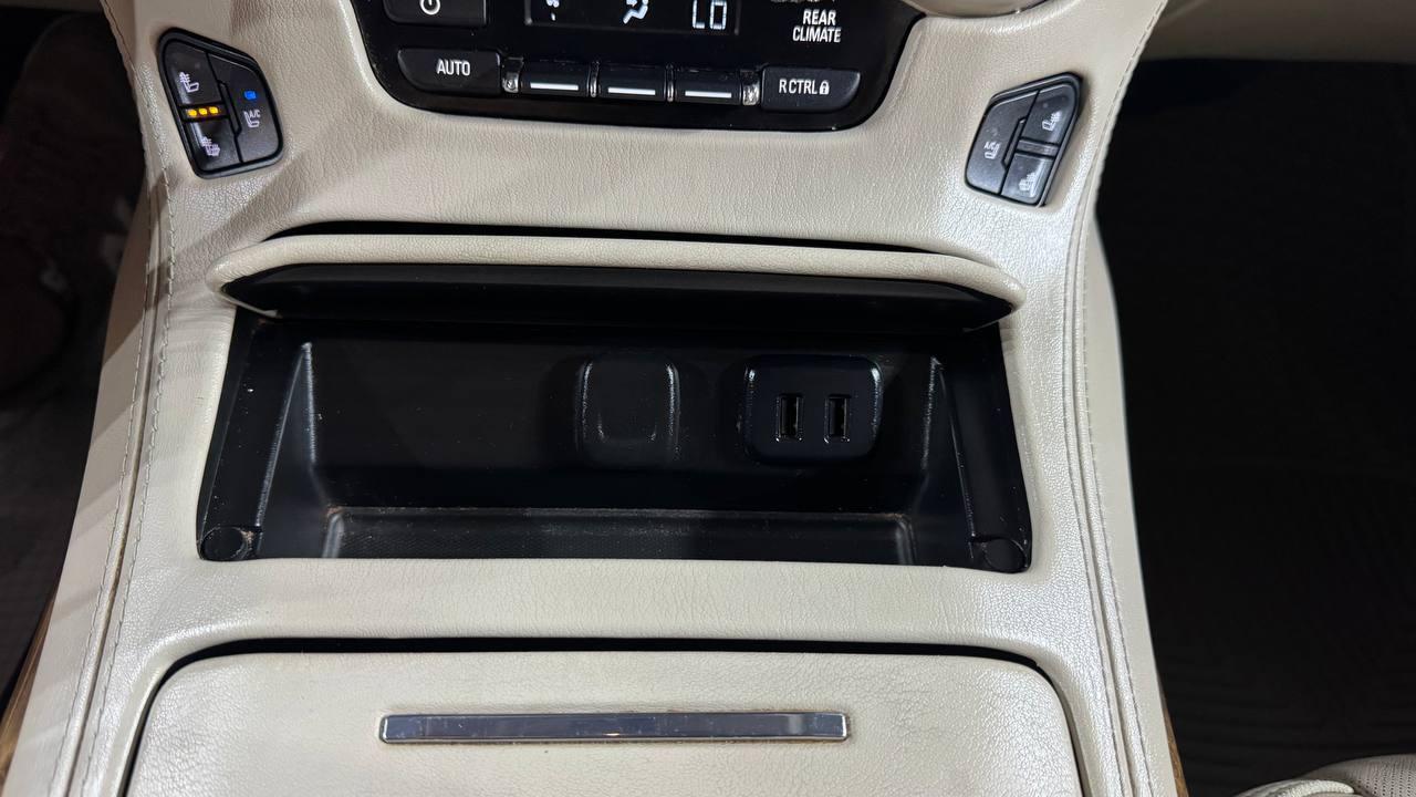 GMC Yukon XL 4WD 4dr Denali 2016