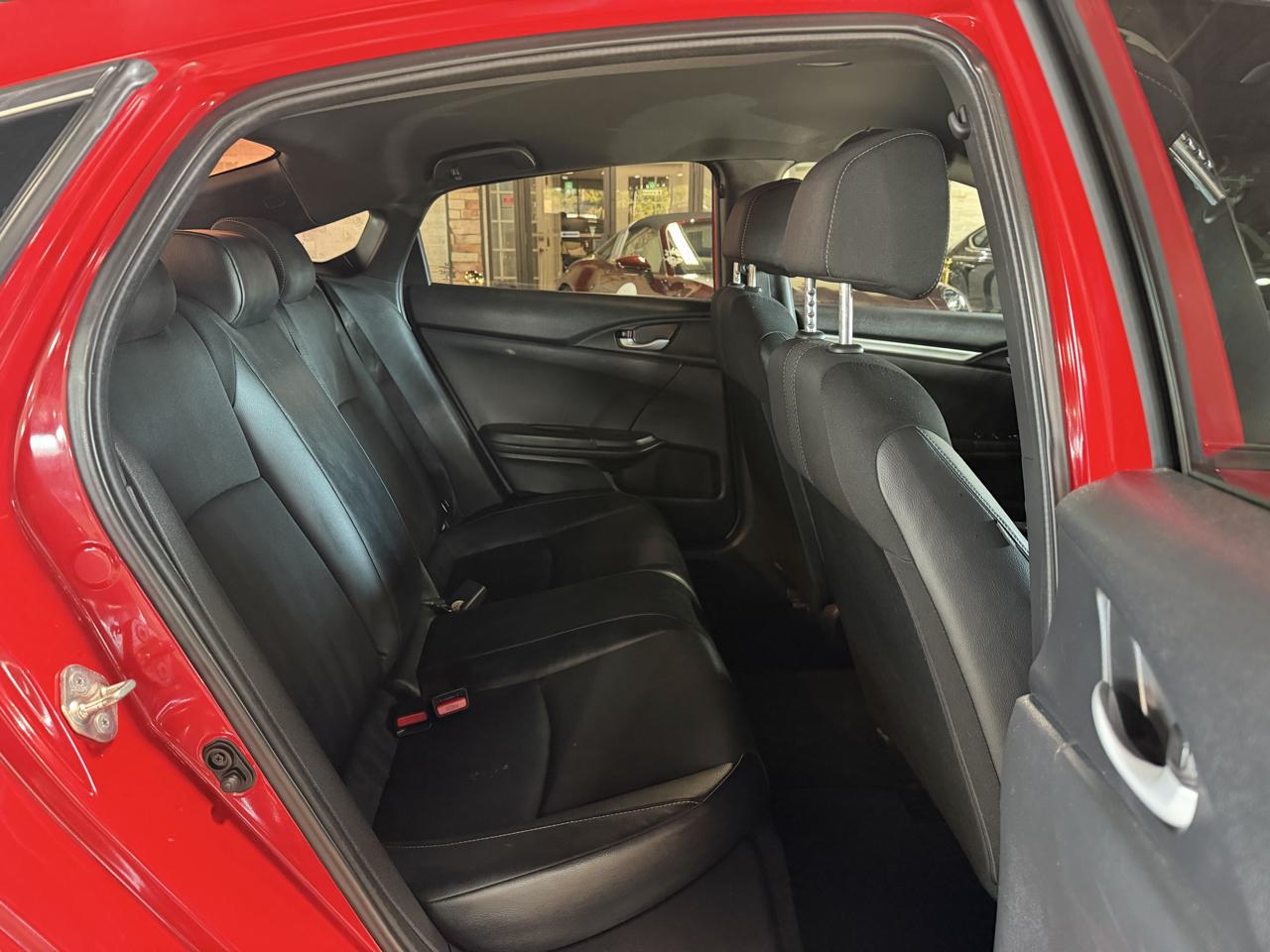 Honda Civic photo 11