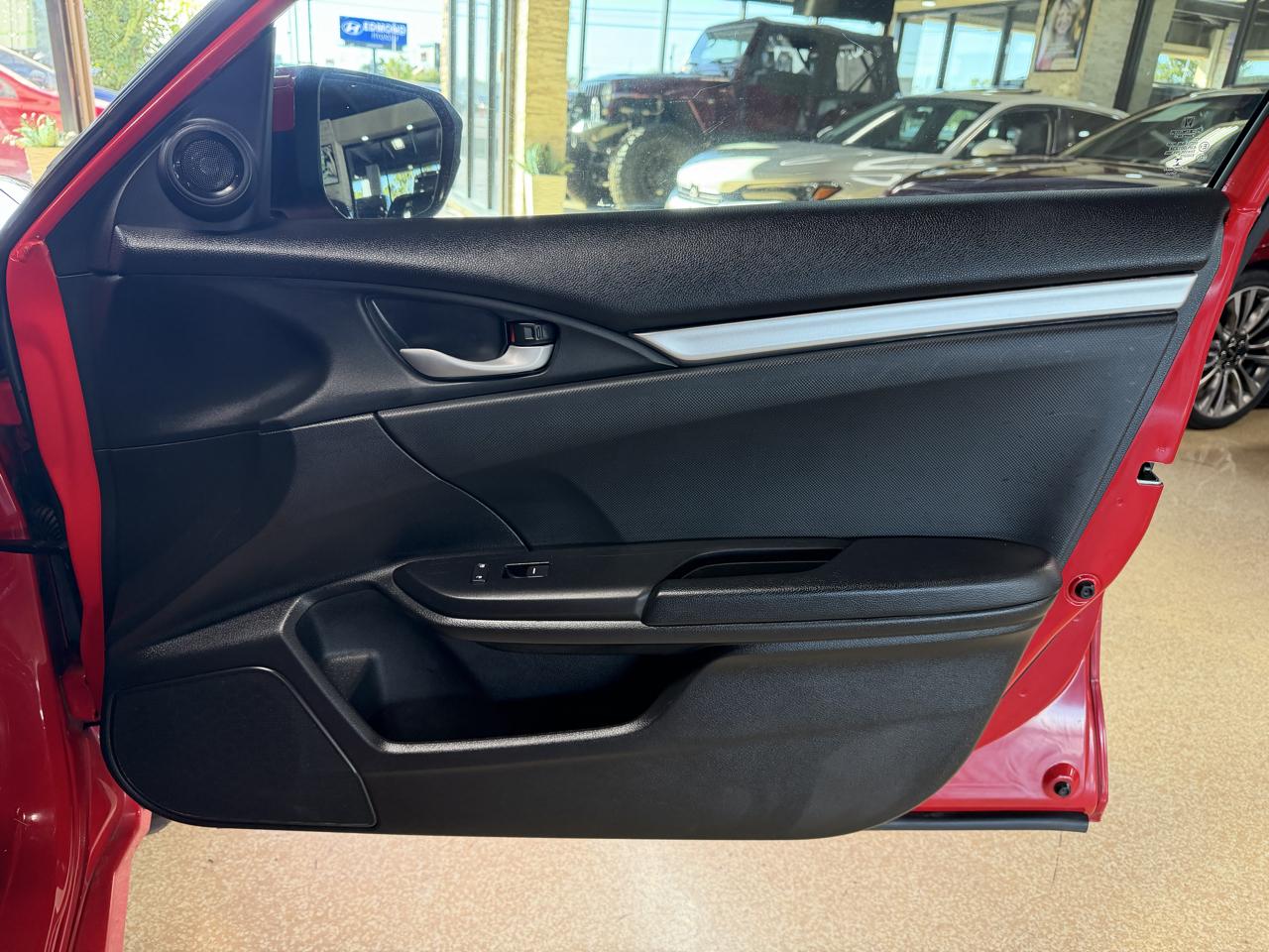Honda Civic photo 12