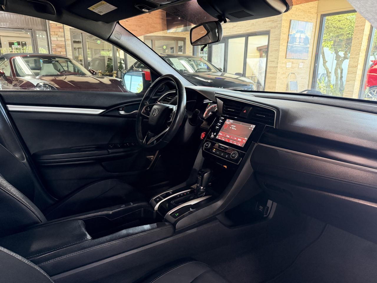 Honda Civic photo 13