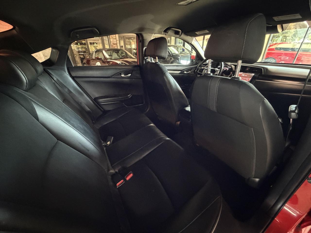 Honda Civic photo 16