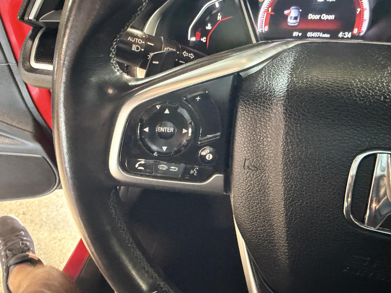 Honda Civic photo 30