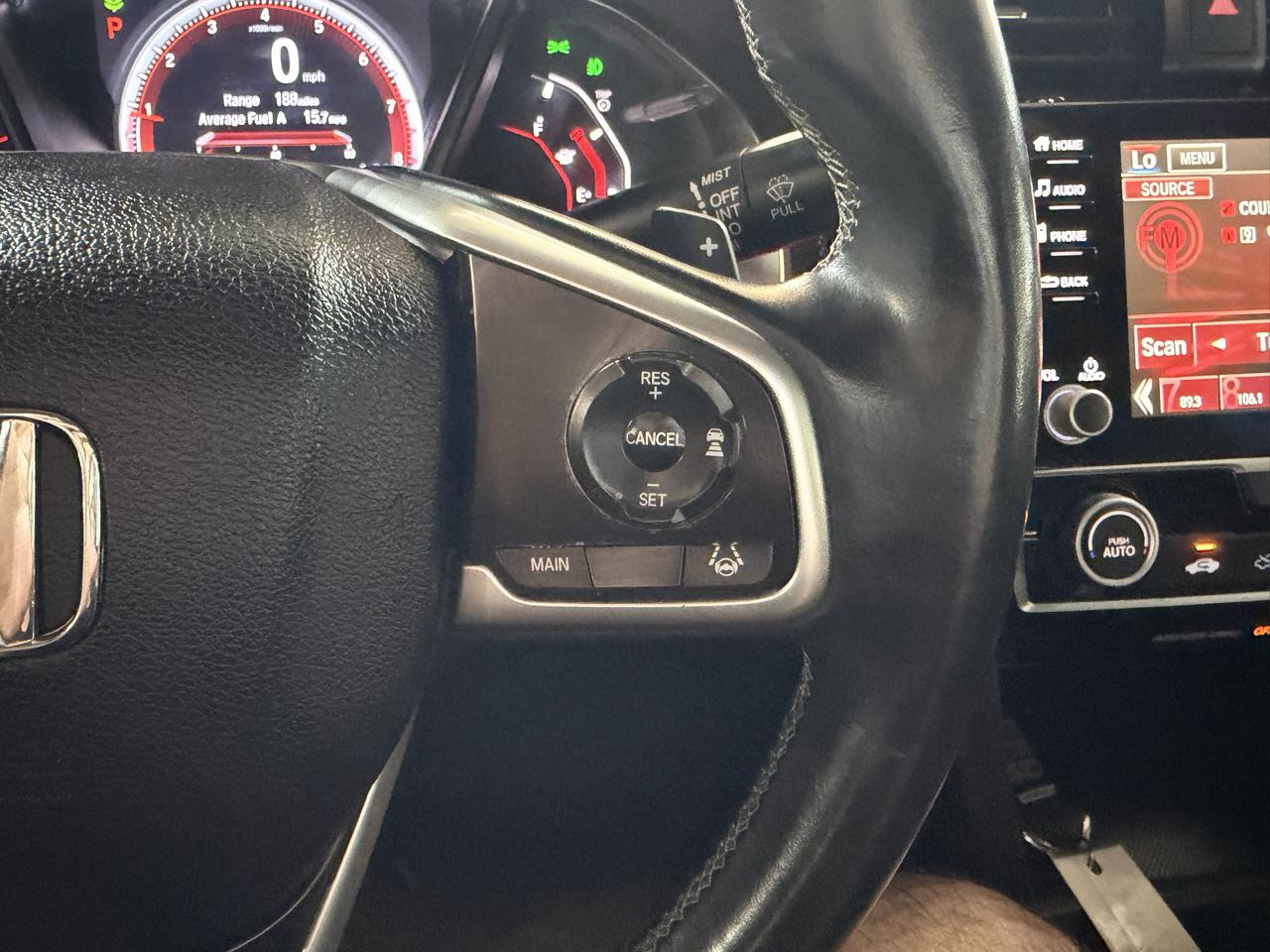 Honda Civic photo 32