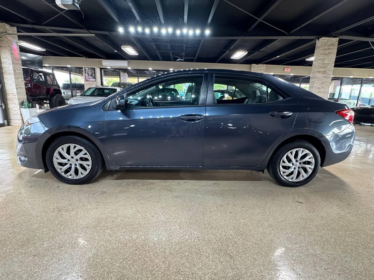 Toyota Corolla L CVT (Natl) 2019