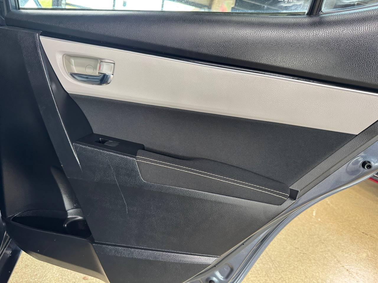 Toyota Corolla L CVT (Natl) 2019