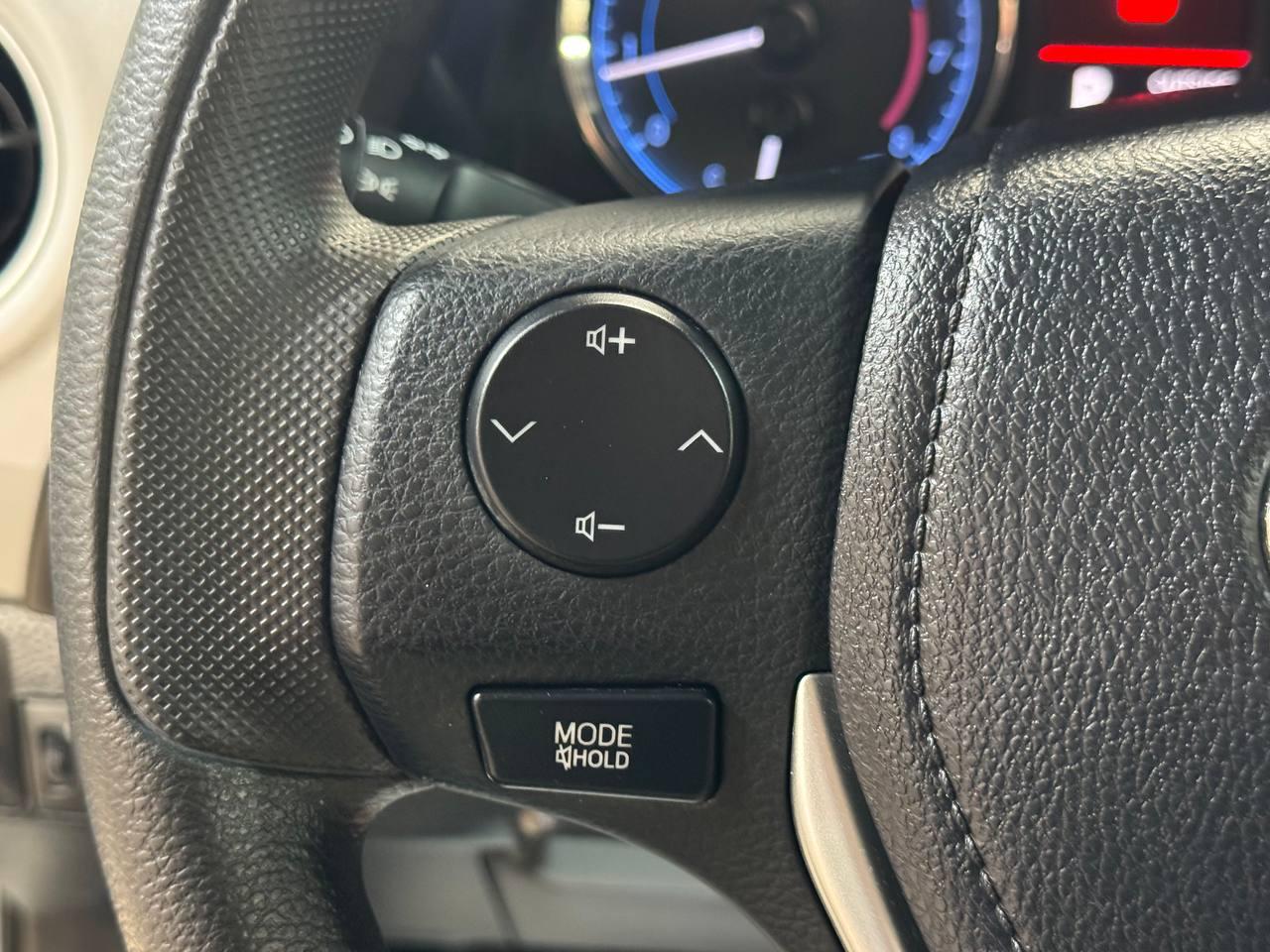 Toyota Corolla L CVT (Natl) 2019