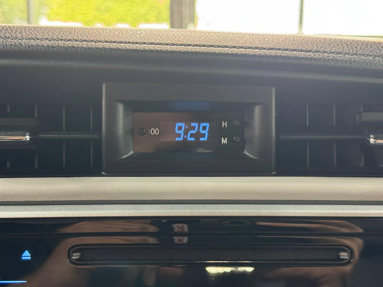 Toyota Corolla L CVT (Natl) 2019