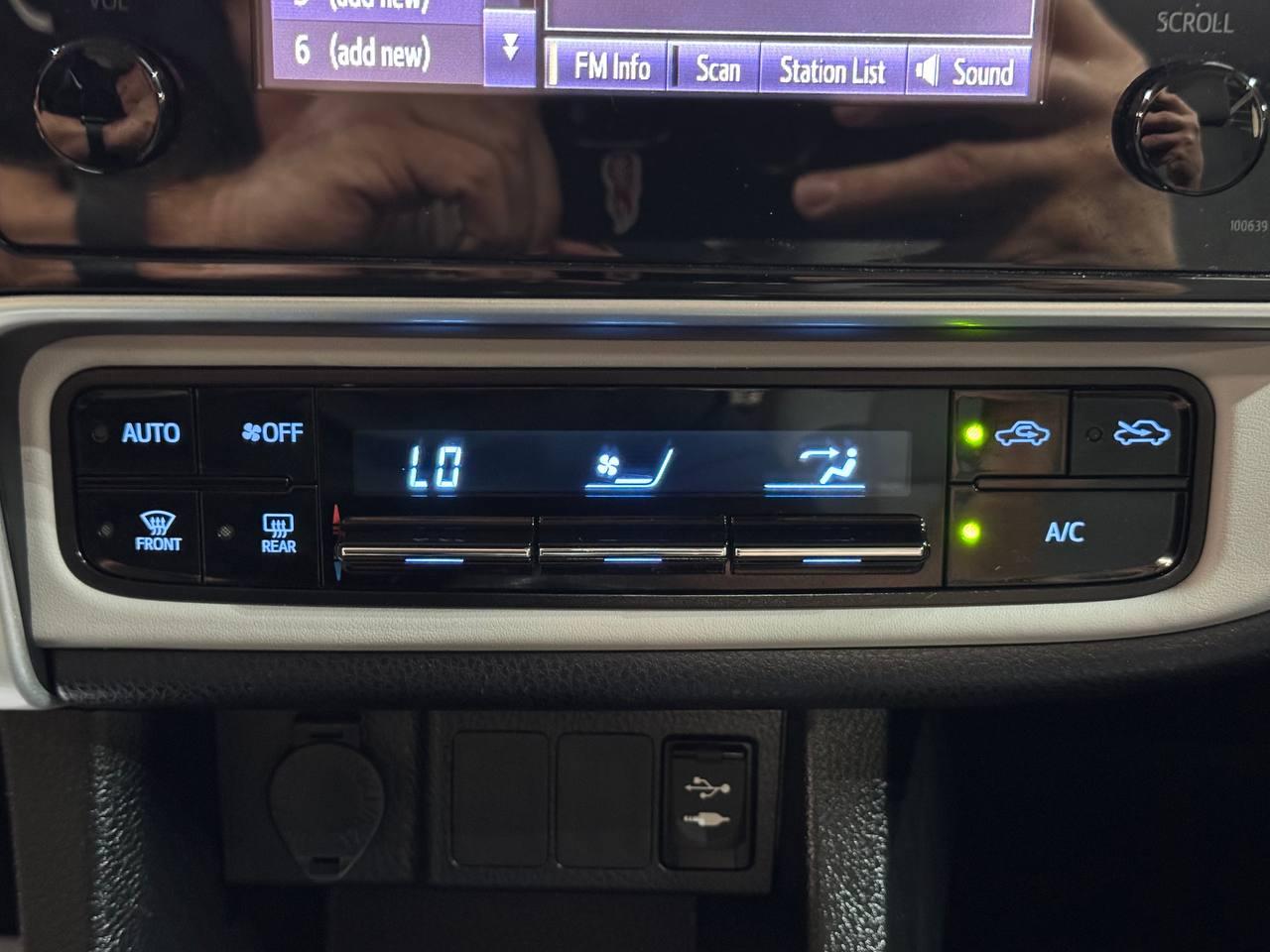 Toyota Corolla L CVT (Natl) 2019