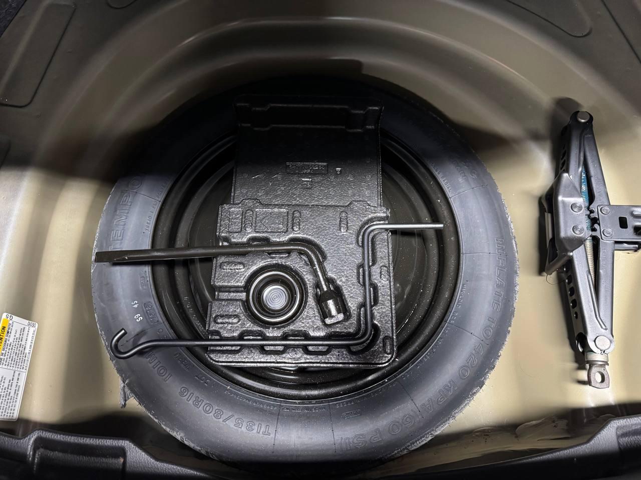 Toyota Corolla L CVT (Natl) 2019
