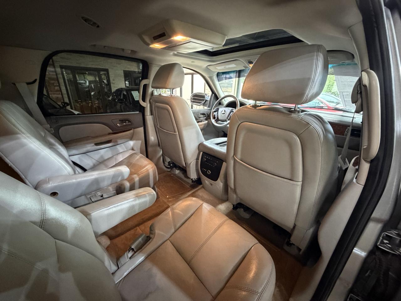 Chevrolet Tahoe photo 20